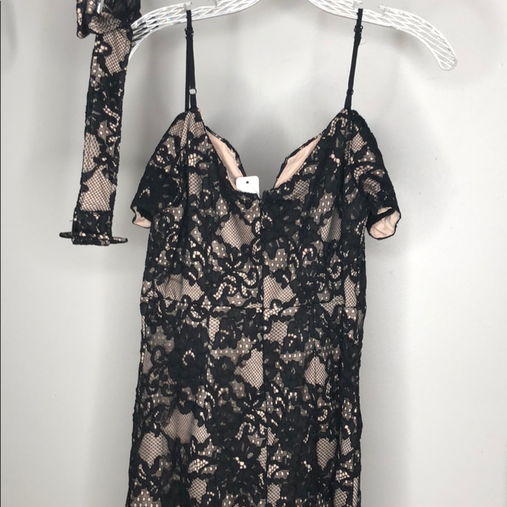 BLACK LACE DRESS - Picture 7 of 9